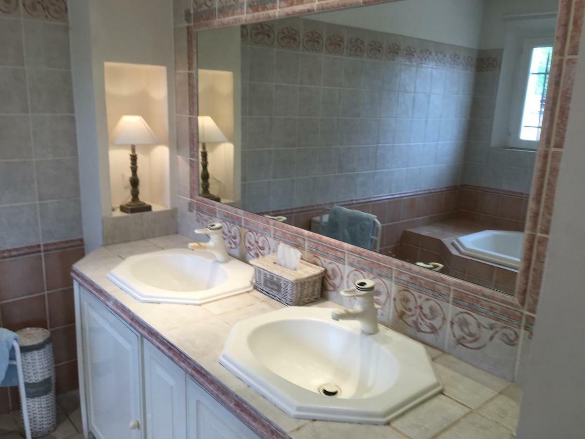 Le Champmazet Bed & Breakfast La Roquette-sur-Siagne Exterior photo