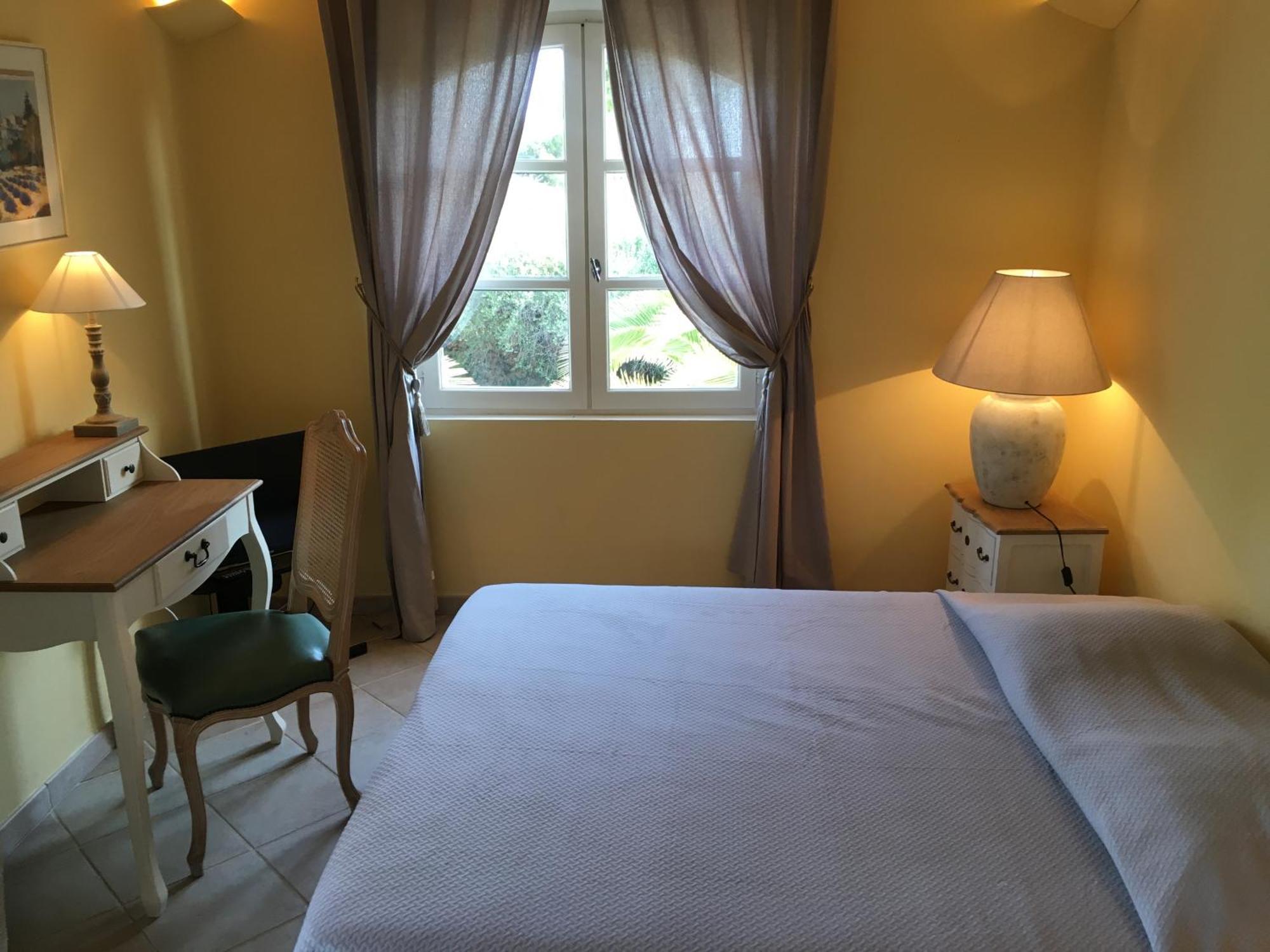 Le Champmazet Bed & Breakfast La Roquette-sur-Siagne Exterior photo